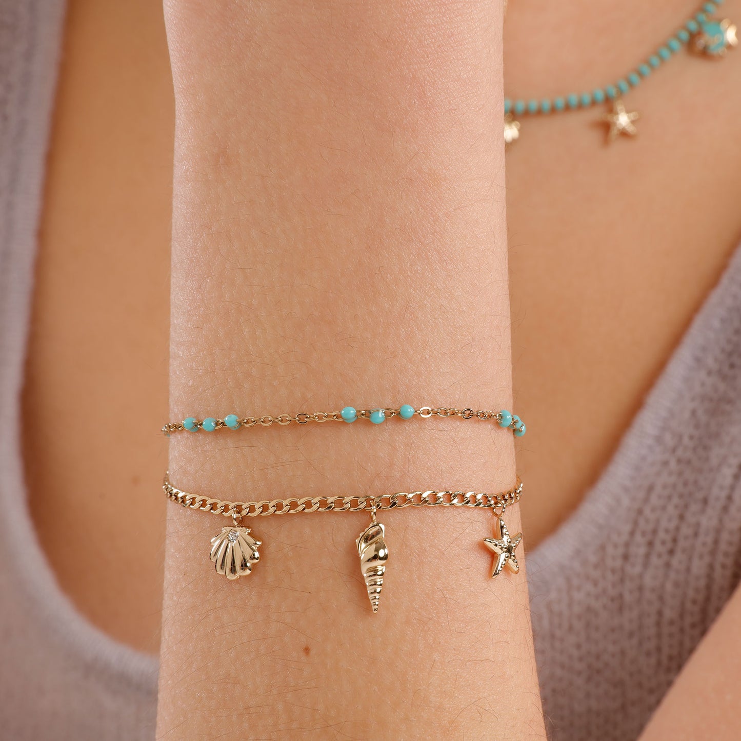 Women's Gold Sea Shell Bracelet