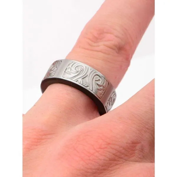 Black Stainless Steel Scroll Pattern Ring