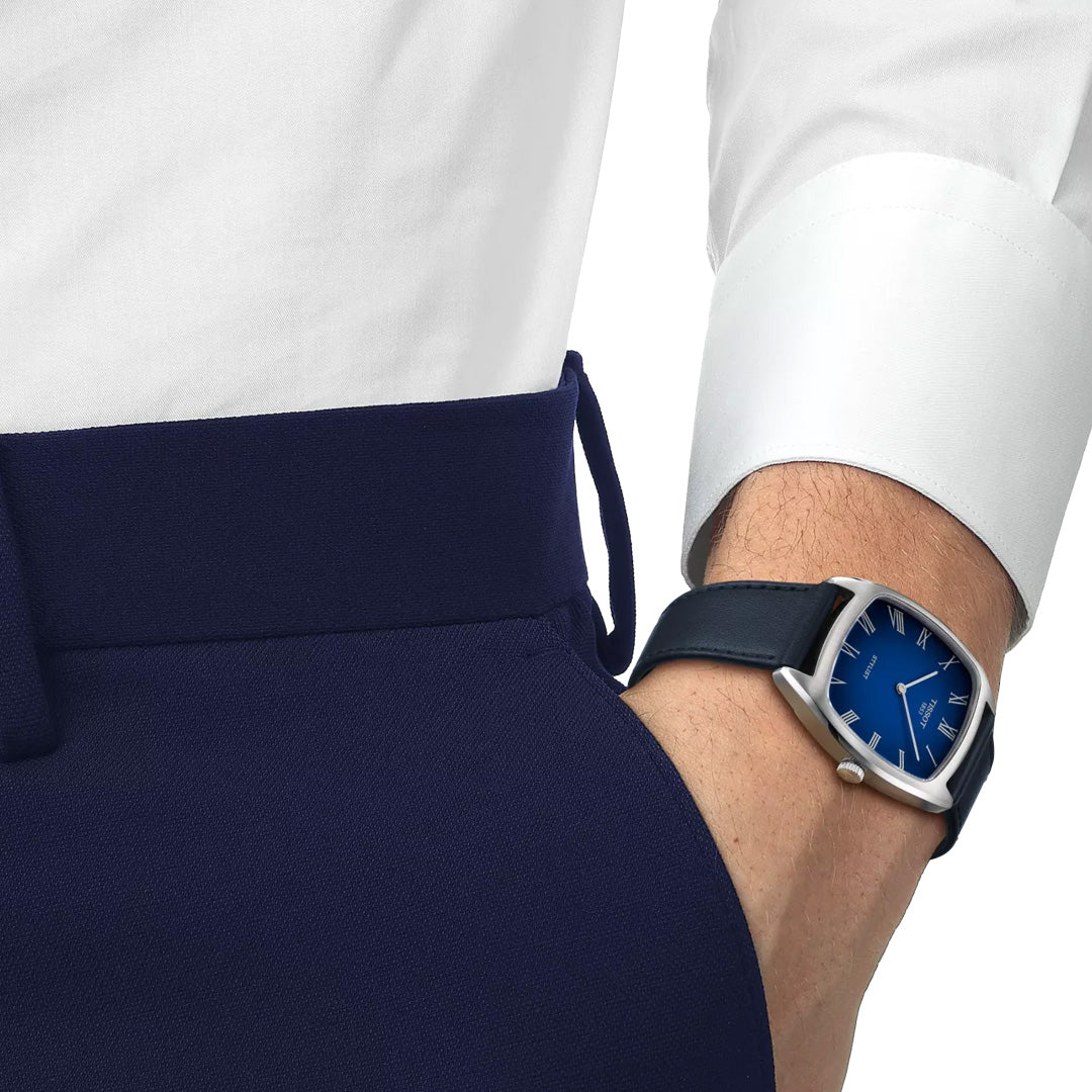 Tissot Stylist 32x32mm